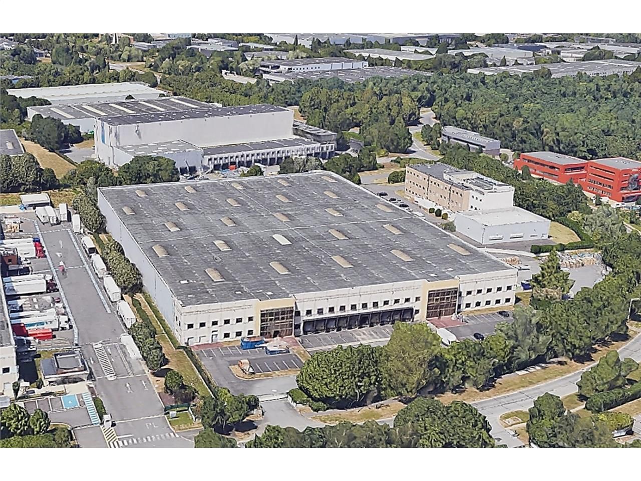 CBRE vous propose à louer un entrepôt/local d'act