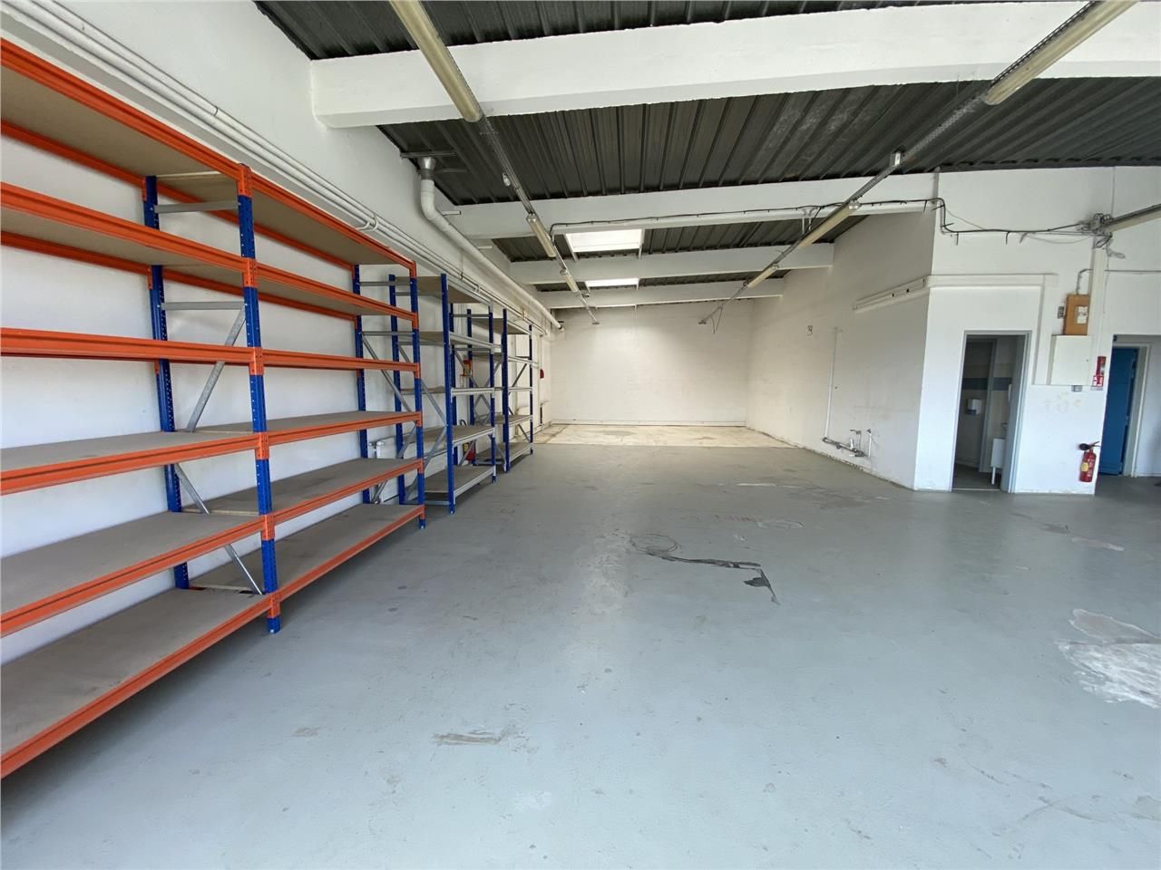 LOGISTIQUE URBAINE - CBRE vous propose à louer, u