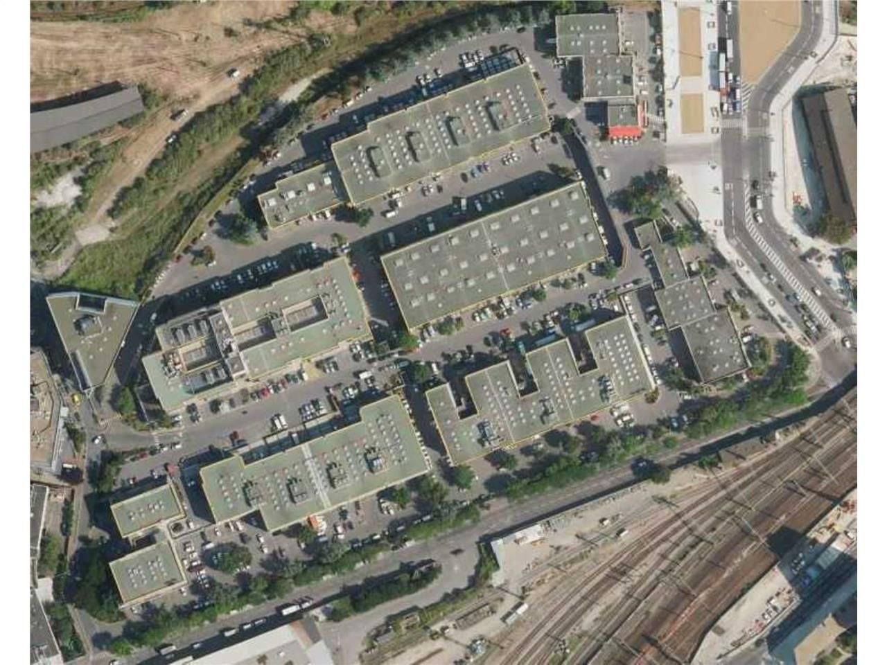 LOGISTIQUE URBAINE - CBRE vous propose à louer, u