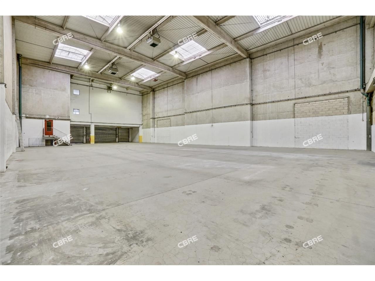 LOGISTIQUE URBAINE  - CBRE vous propose à louer d