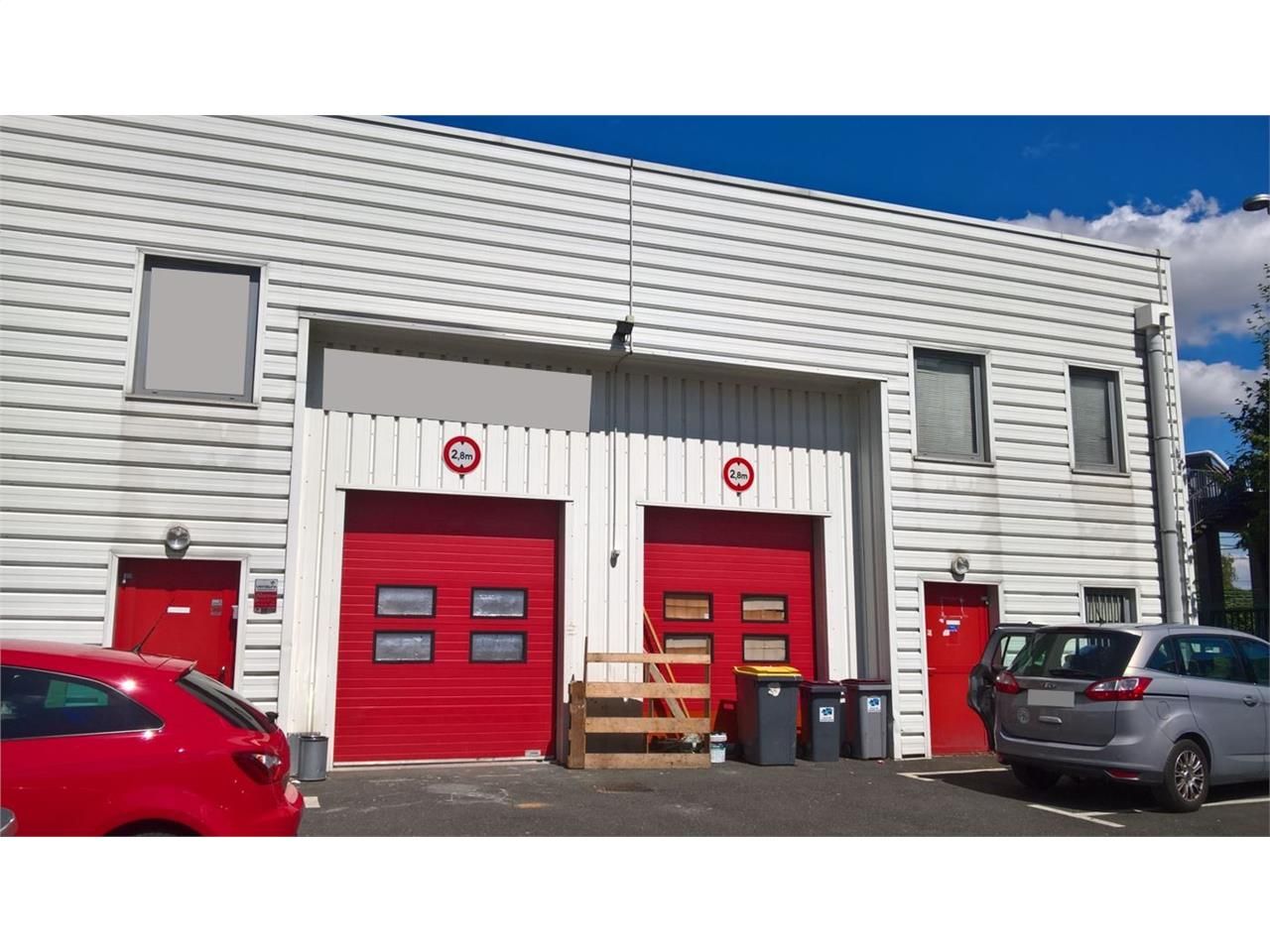 LOGISTIQUE URBAINE - CBRE vous propose à louer, u