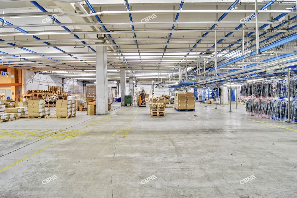 LOGISTIQUE URBAINE - A LOUER - Rare sur le secteu