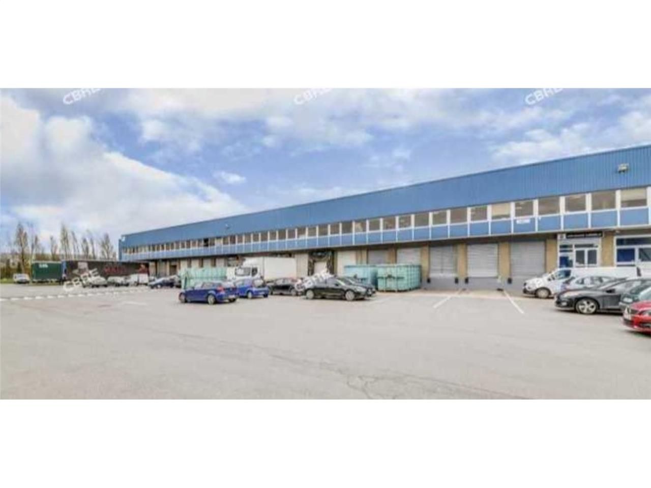 LOGISTIQUE URBAINE - CBRE vous propose à louer, u
