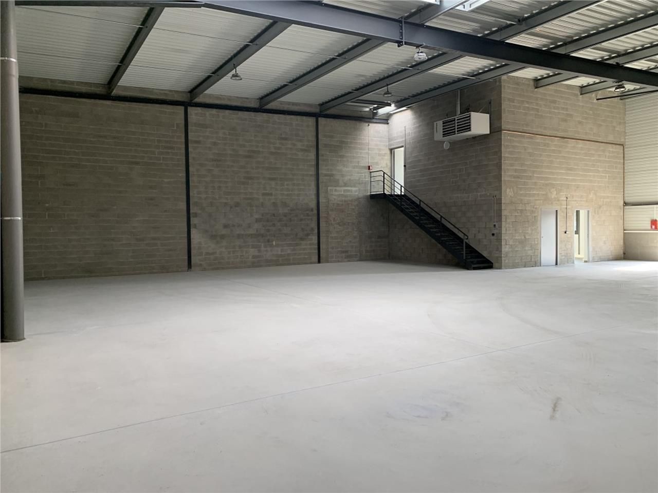 CBRE vous propose à louer, un local d'activités s