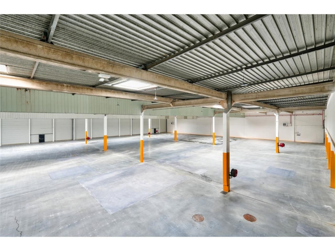 CBRE vous propose à louer une cellule d'activités