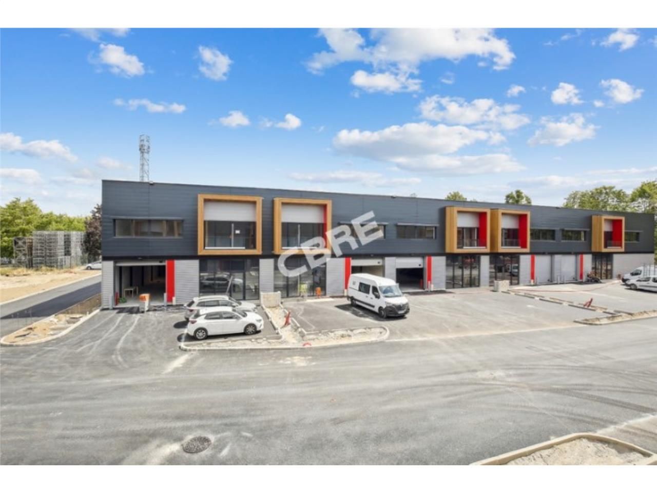 Rare sur le secteur ! CBRE vous propose à louer, 