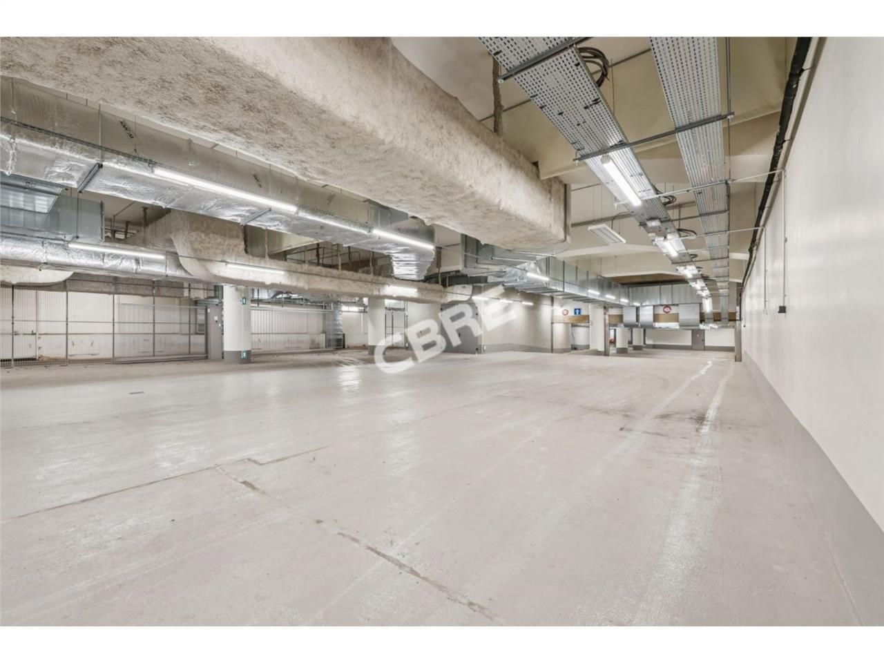LOGISTIQUE URBAINE - CBRE vous propose à louer, u