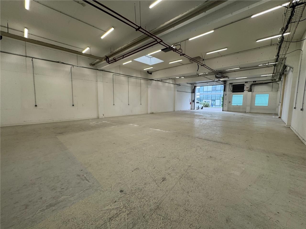 Rare sur le secteur ! CBRE vous propose à louer, 