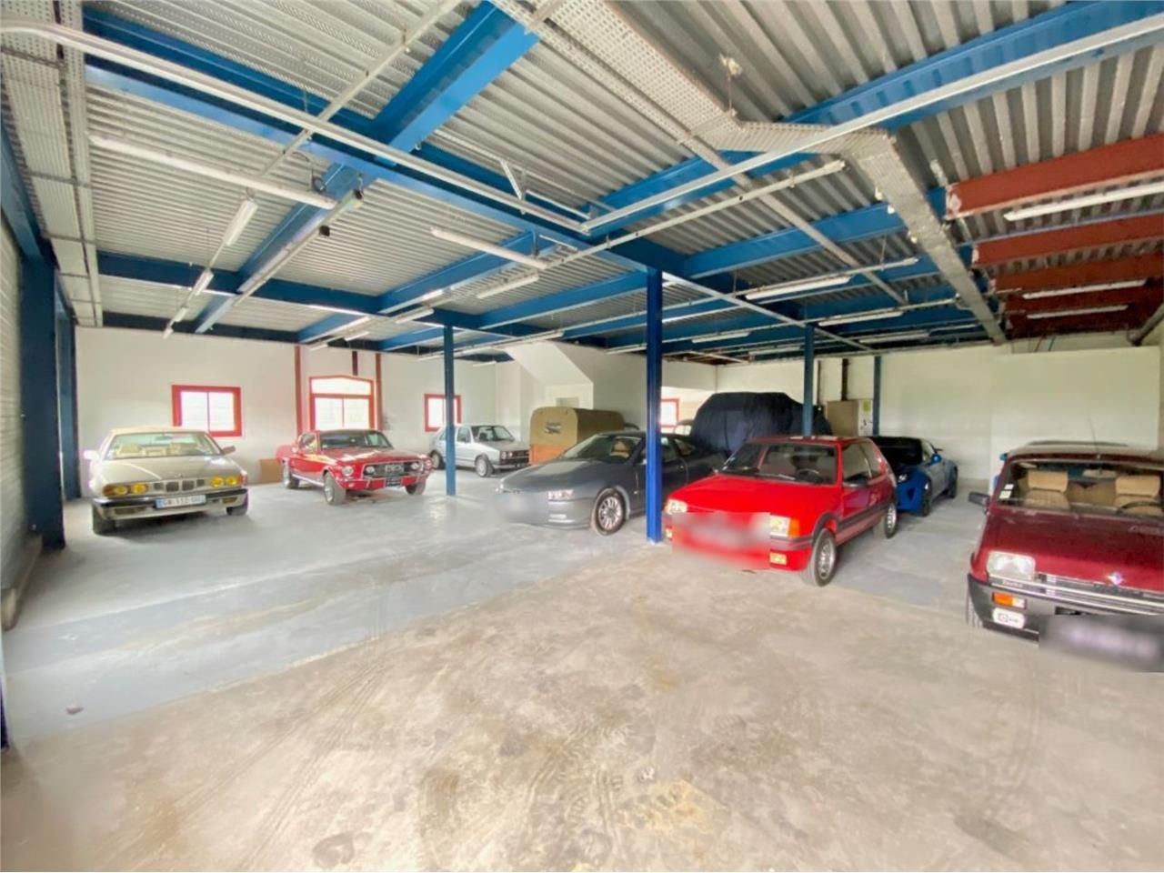 CBRE vous propose à louer, un entrepôt/local d'ac