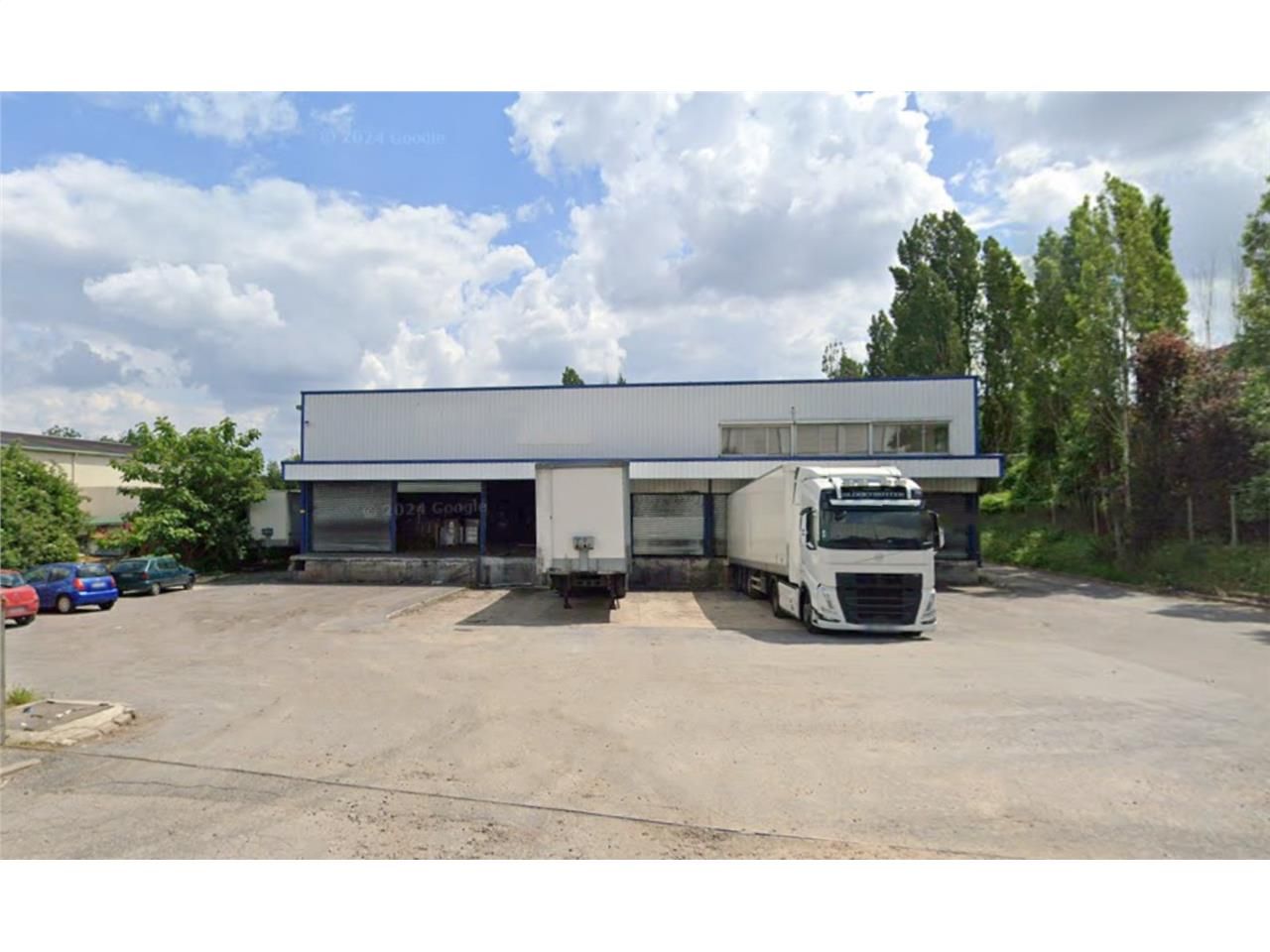 CBRE vous propose à louer un entrepôt/local d'act