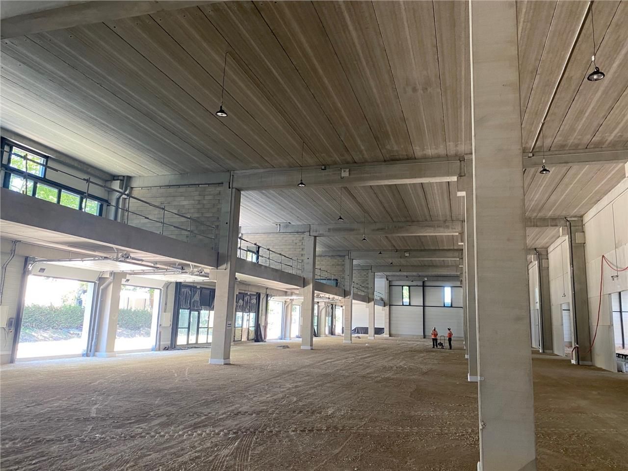 CBRE vous propose à louer, un bâtiment indépendan