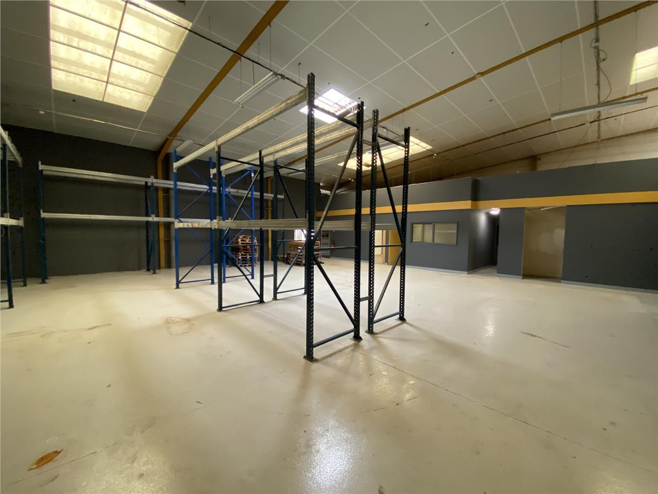 Rare sur le secteur! CBRE vous propose à louer, u