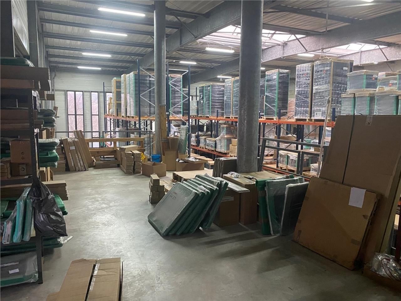 CBRE vous propose à louer un entrepôt/local d'act