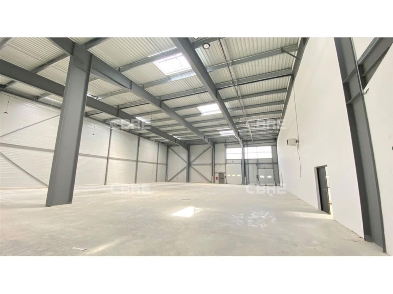 CBRE vous propose à louer, un entrepôt/local d'ac