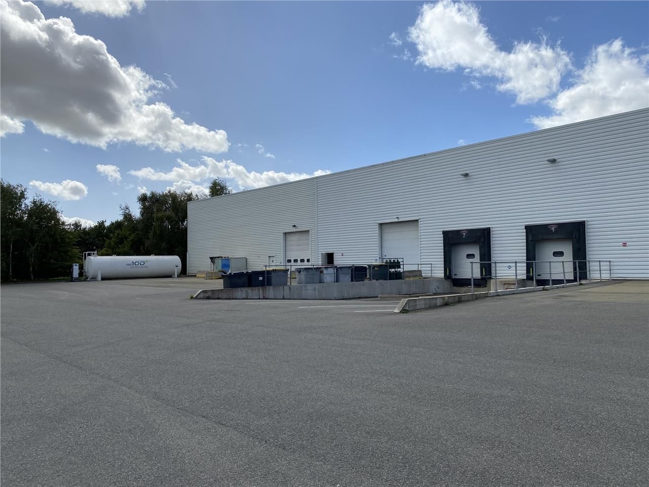 CBRE vous propose à louer un entrepôt/local d'act