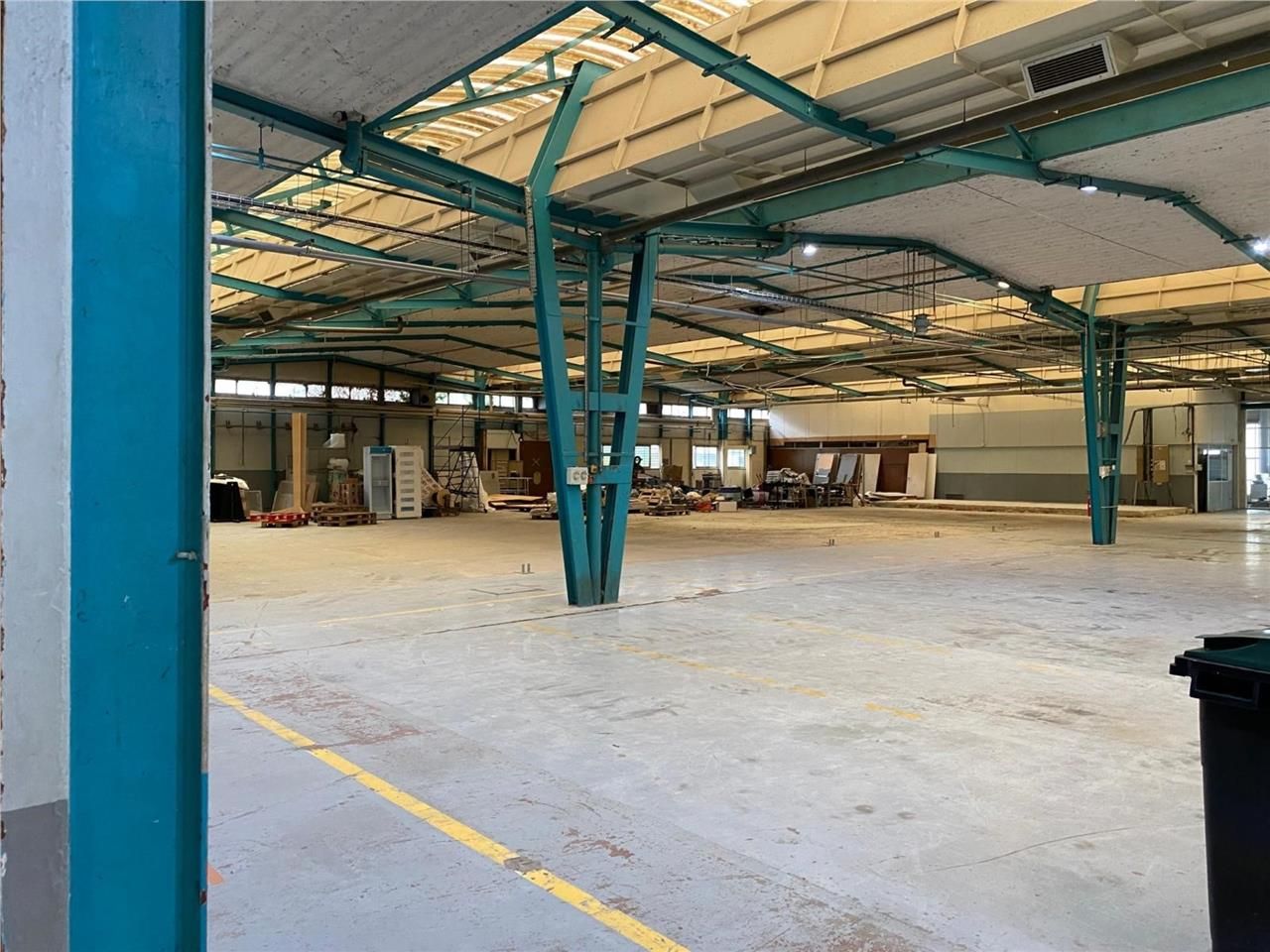 LOGISTIQUE URBAINE - CBRE vous propose à louer, u