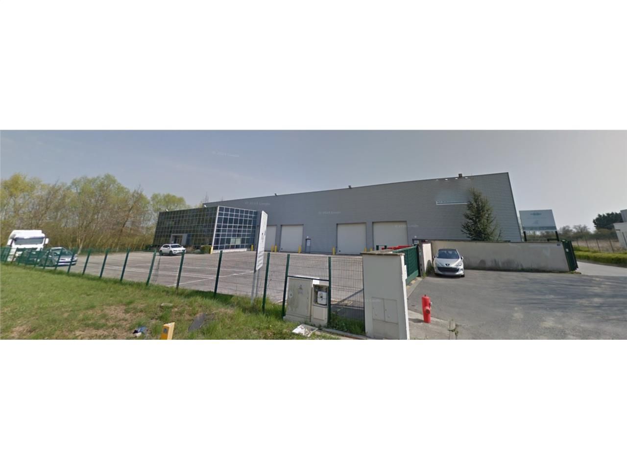 CBRE vous propose à louer, un entrepôt industriel