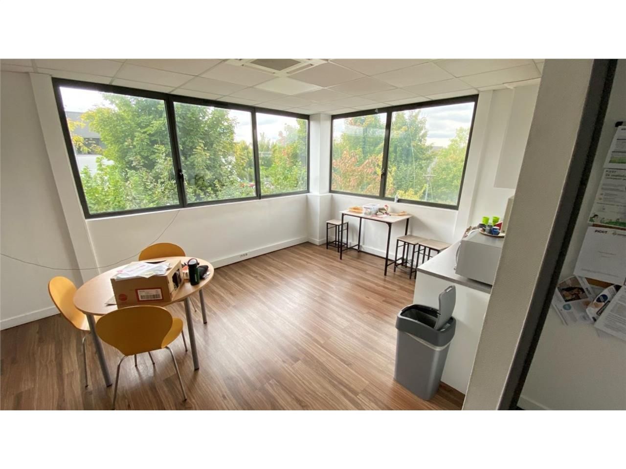 CBRE vous propose à louer un entrepôt/local d'act