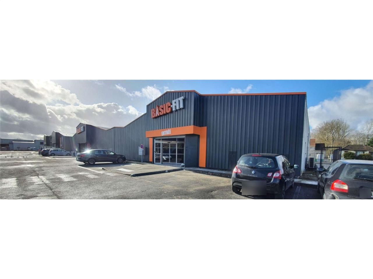 CBRE vous propose à louer, un entrepôt/local d'ac