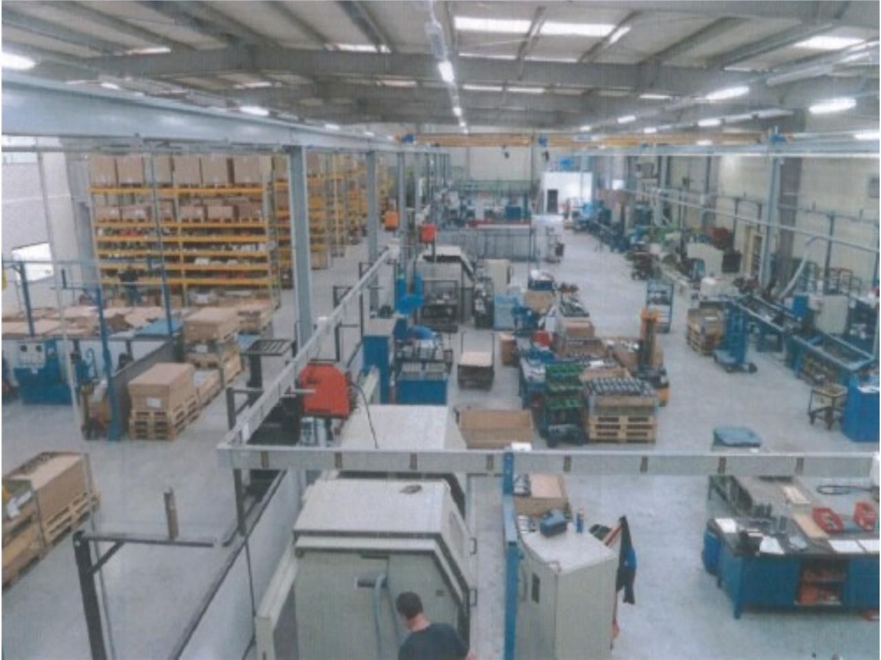 CBRE vous propose à vendre en investissement, un 