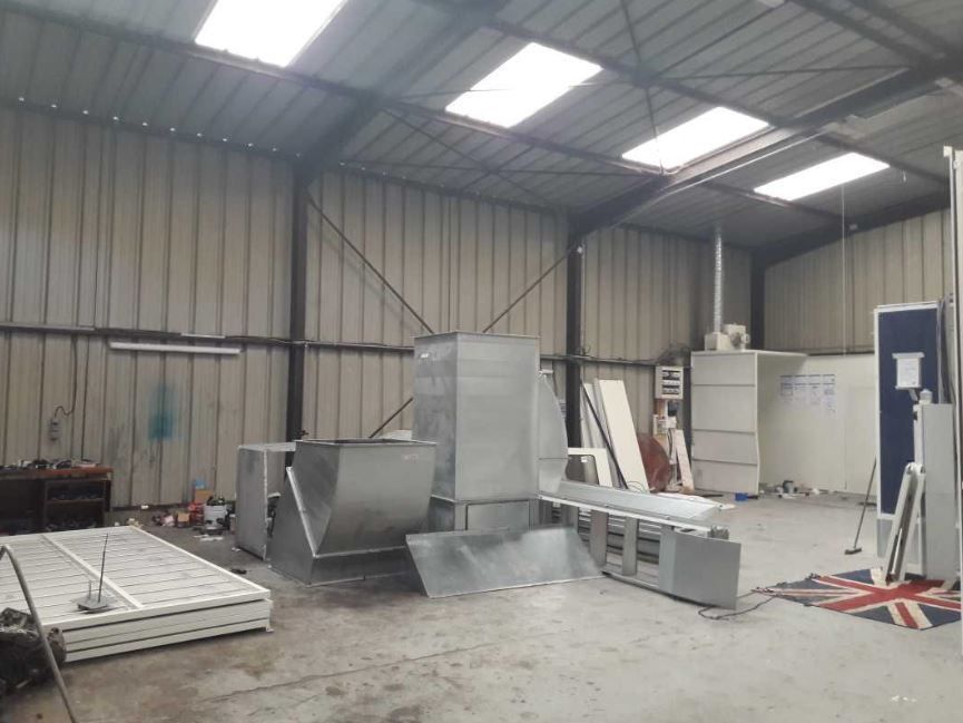 CBRE vous propose à vendre un entrepôt/local d'ac