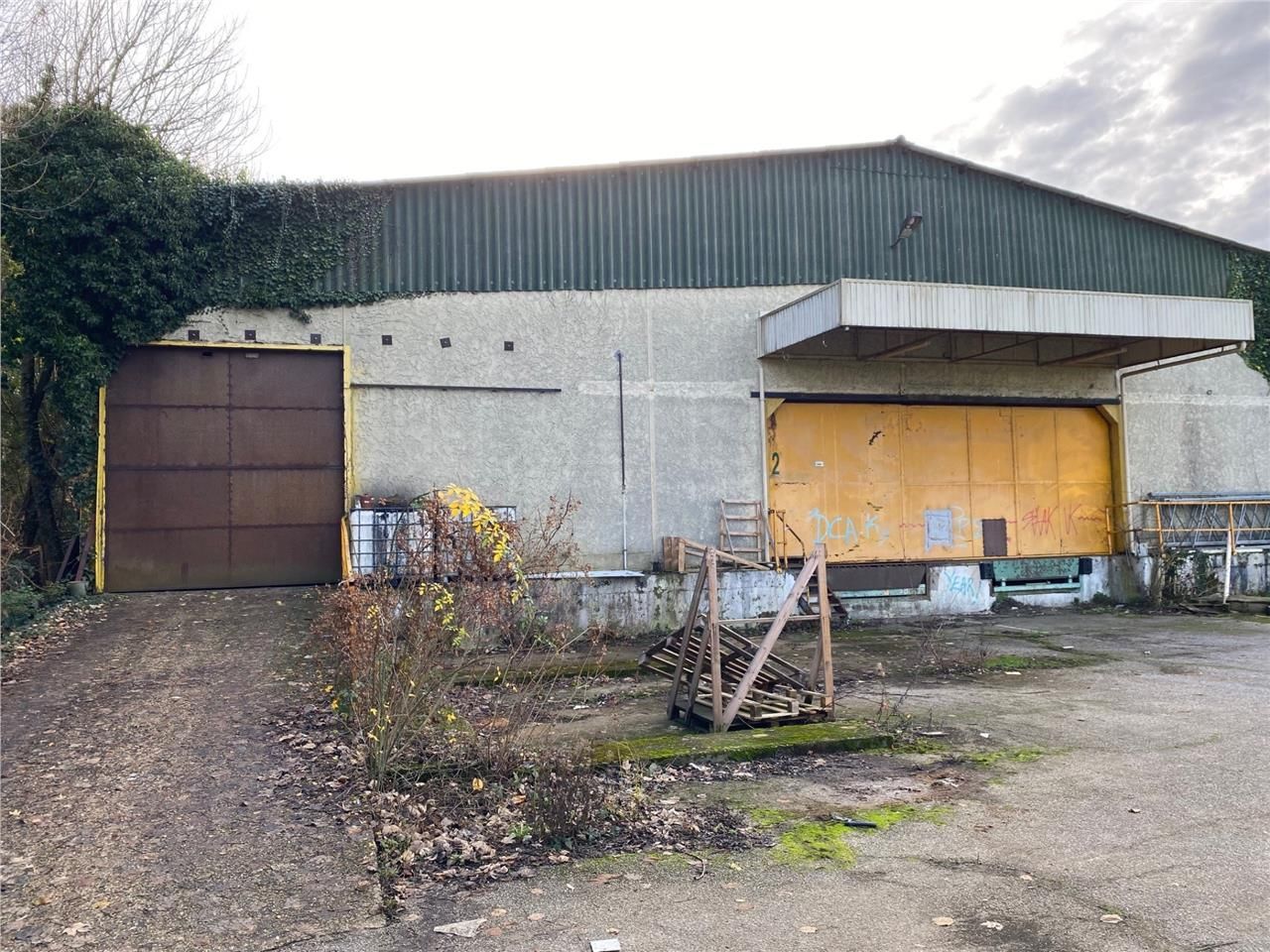 CBRE vous propose à vendre, un bâtiment indépenda