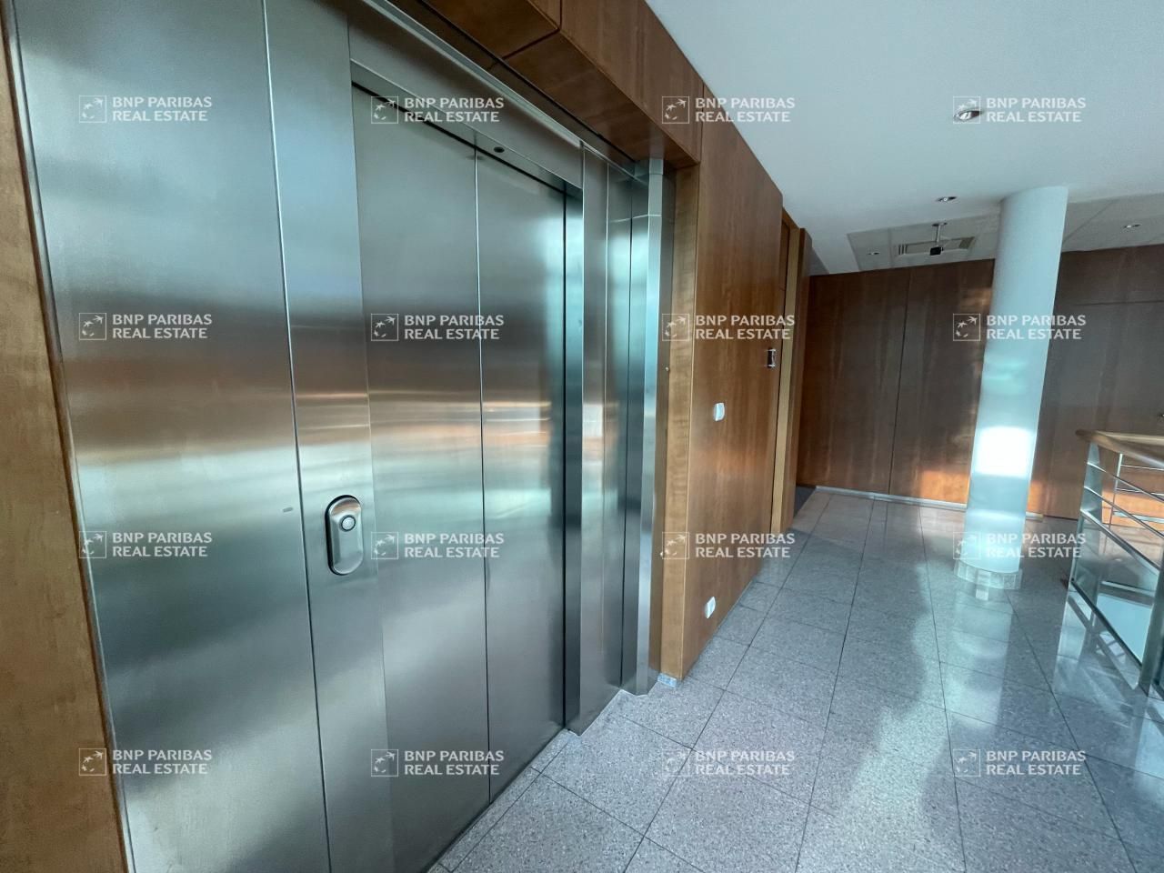 2937.58 m² pour ce bureaux en vente à Orvault