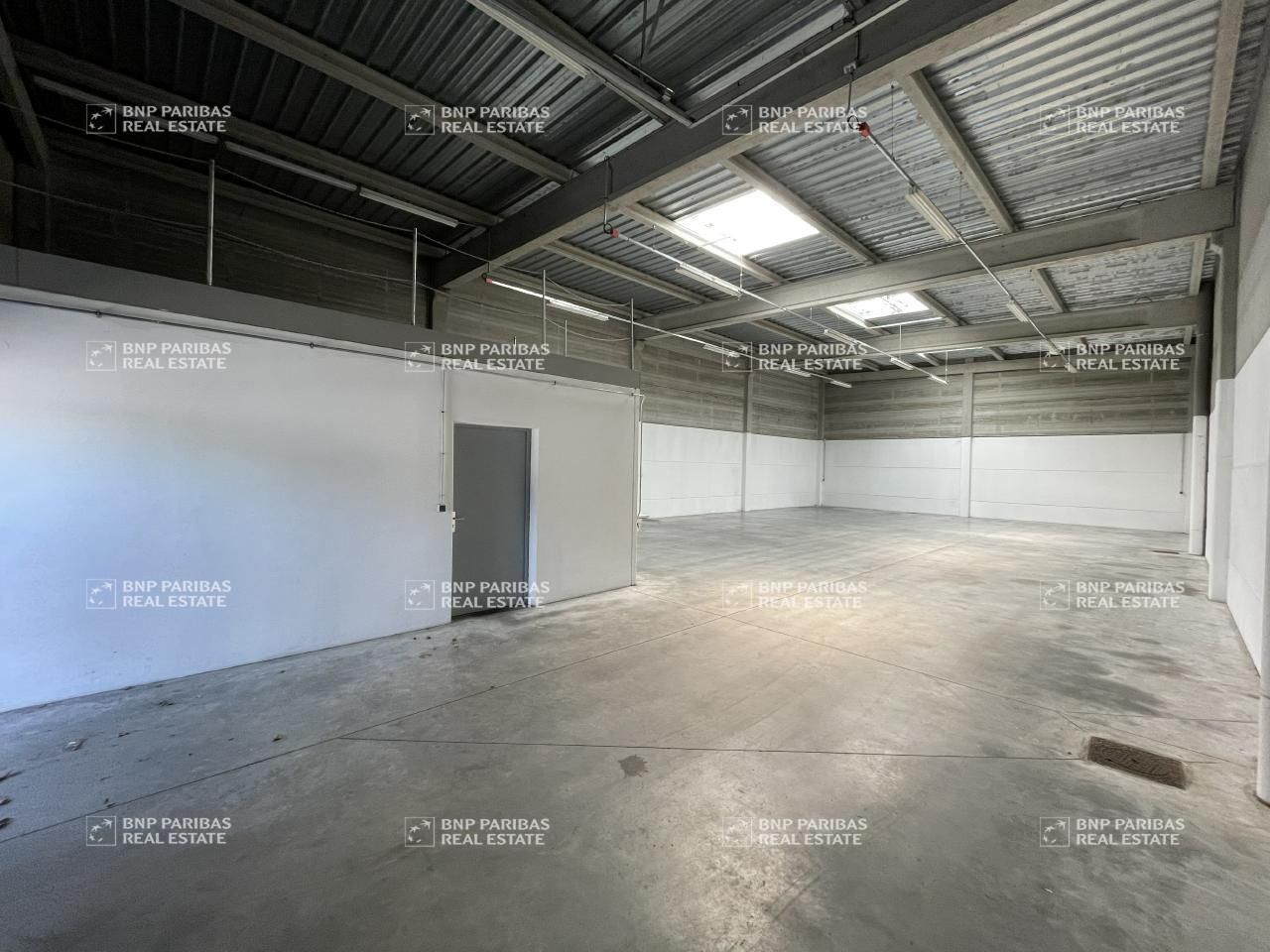 Location Activité 332 m² non divisibles 62220 Carvin
