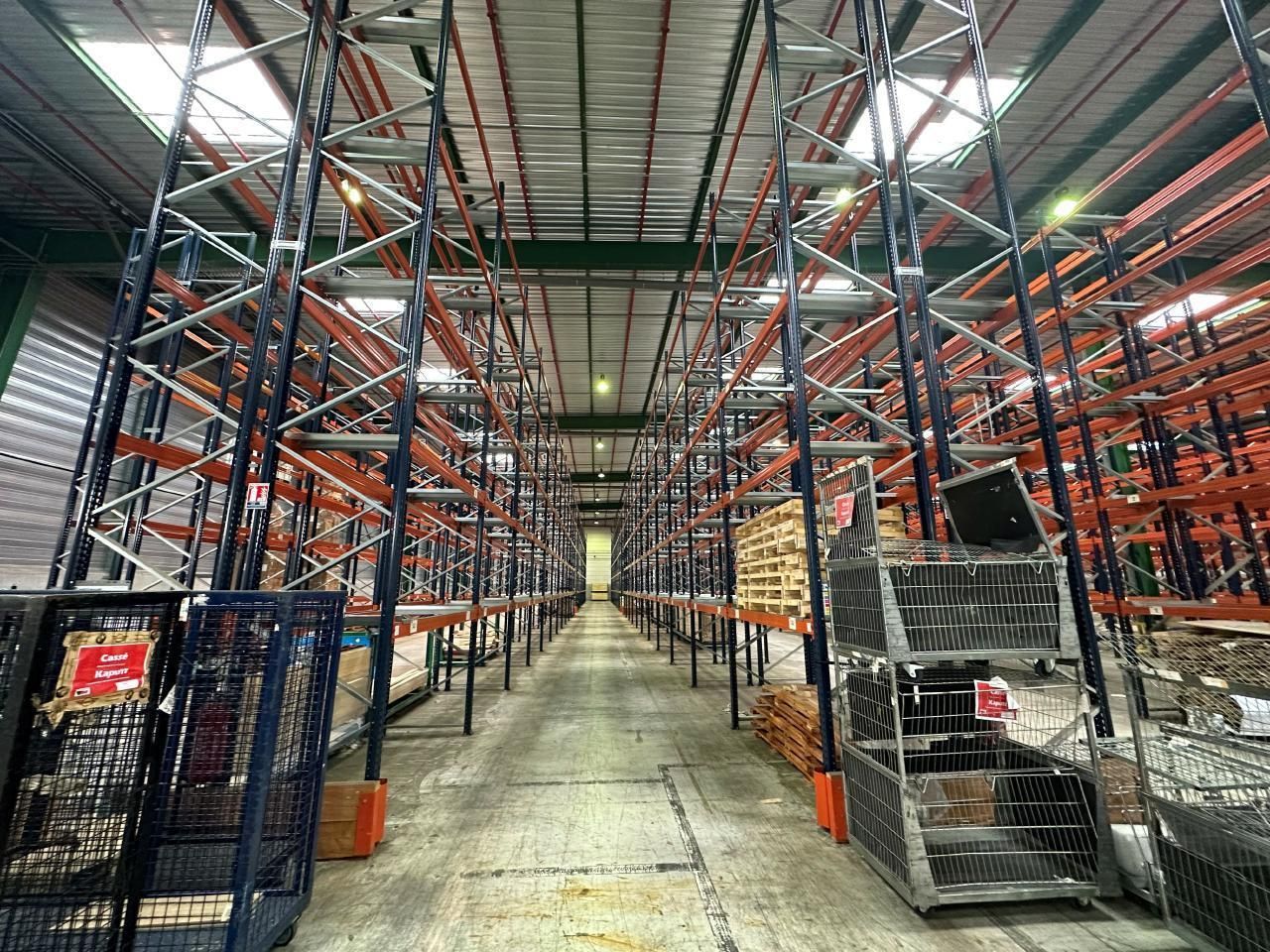 6036 m² pour cetentrepôts classe a en location à Villabé