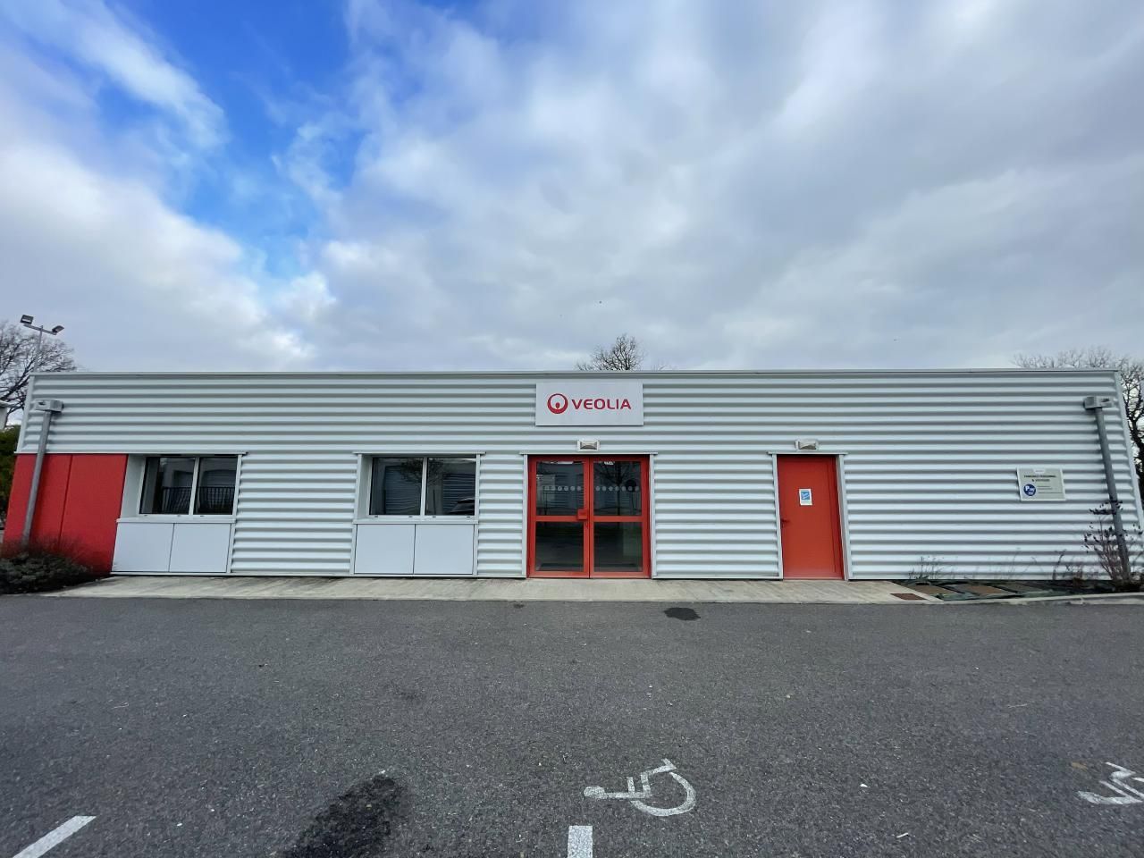 640 m² pour ce activité en vente à Villematier