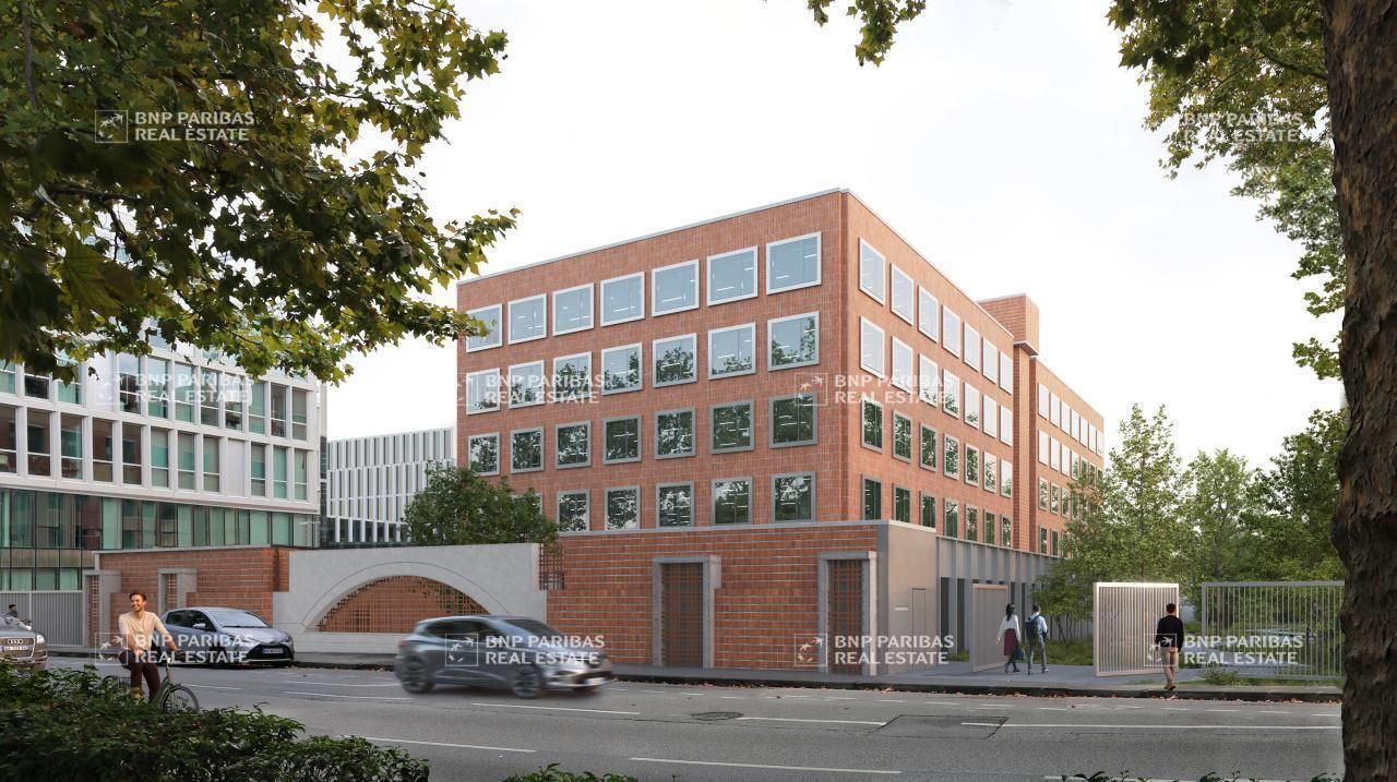 5215 m² pour ce bureaux en vente à Toulouse