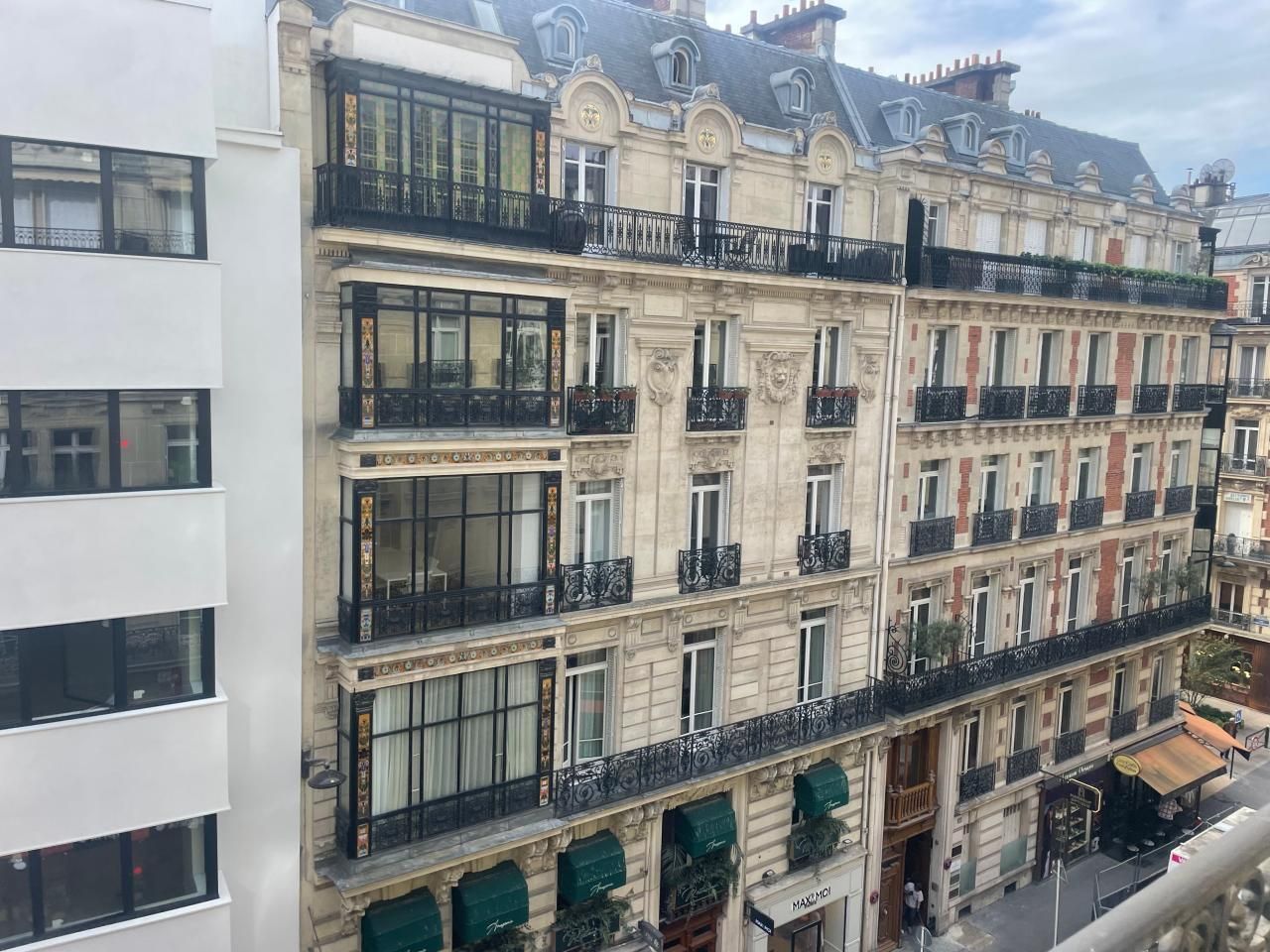 Location Bureaux 217 m² non divisibles 75008 Paris