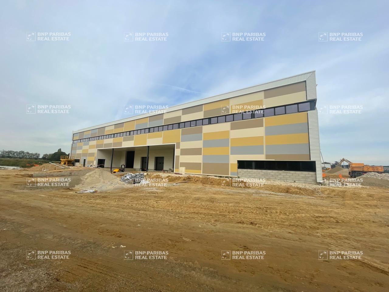 Location PME-PMI 6158 m² divisibles 78370 Plaisir