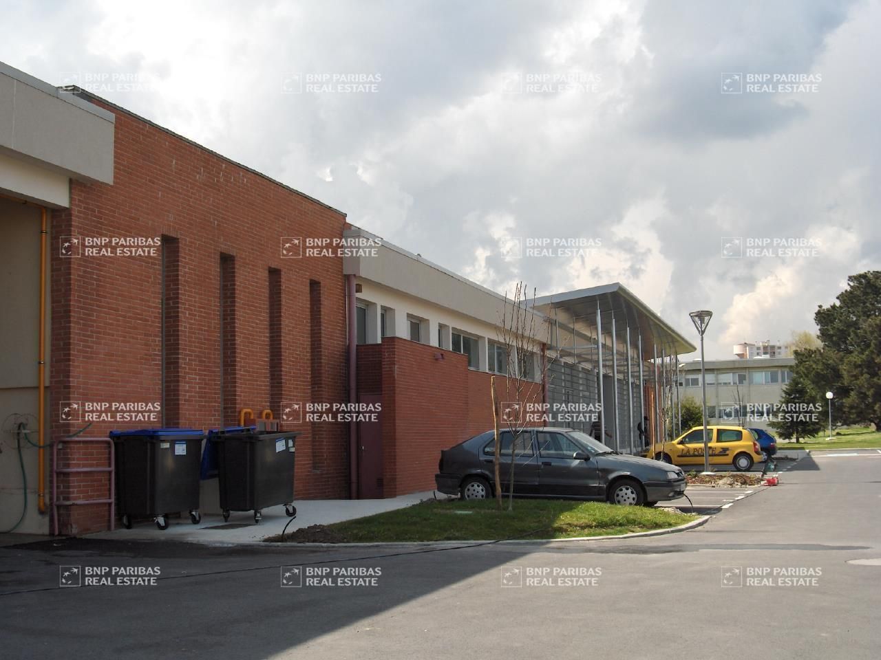 490 m² pour ce bureaux en location à Colomiers