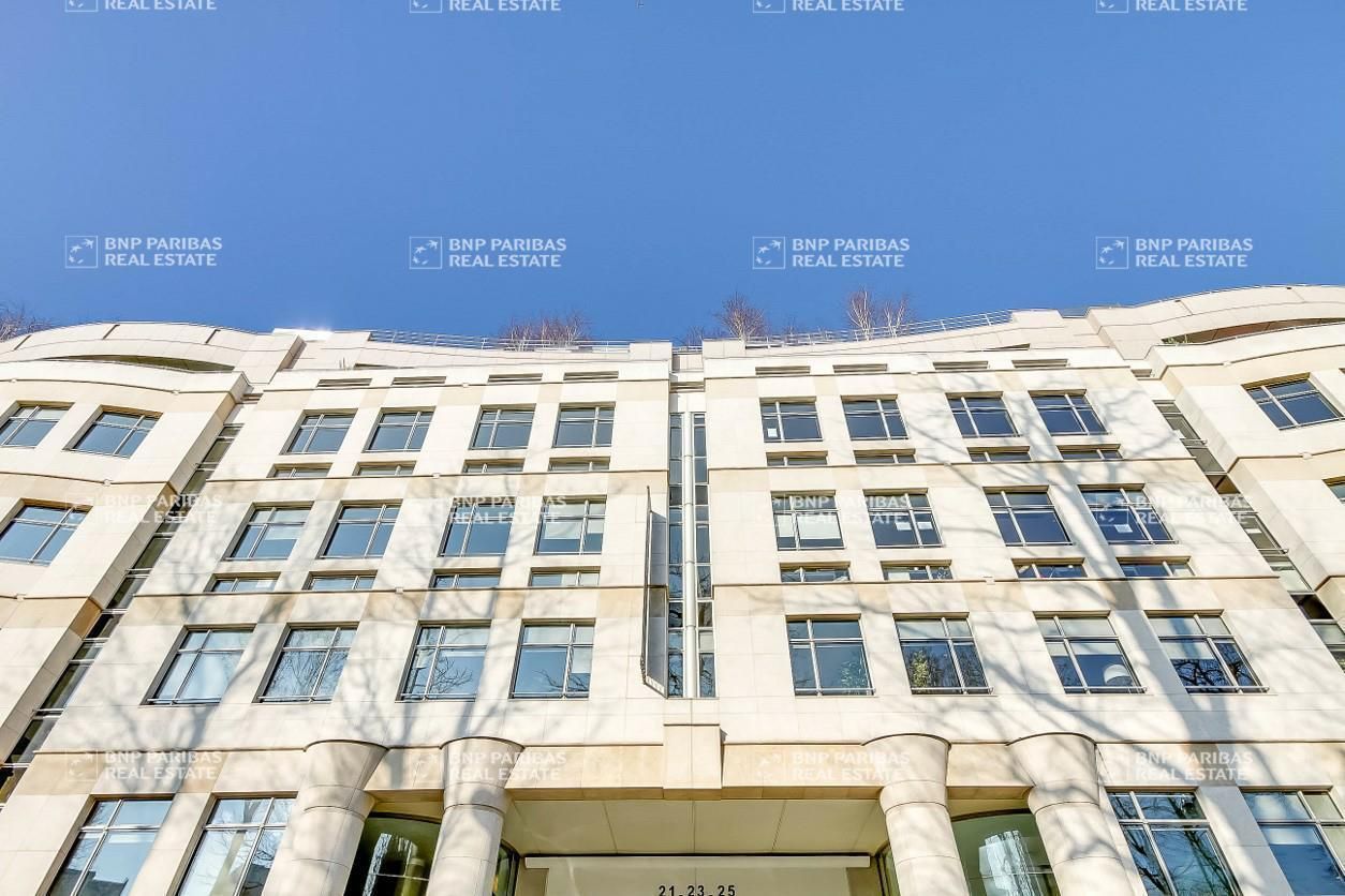 Location Bureaux 1105.86 m² non divisibles 75008 Paris