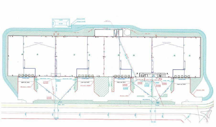 17507 m² pour cetentrepôts classe a en location à Dechy