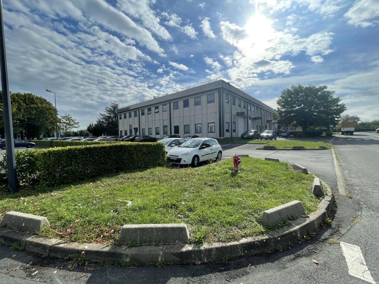 Location PME-PMI 1151 m² non divisibles 91140 Villebon-sur-yvette