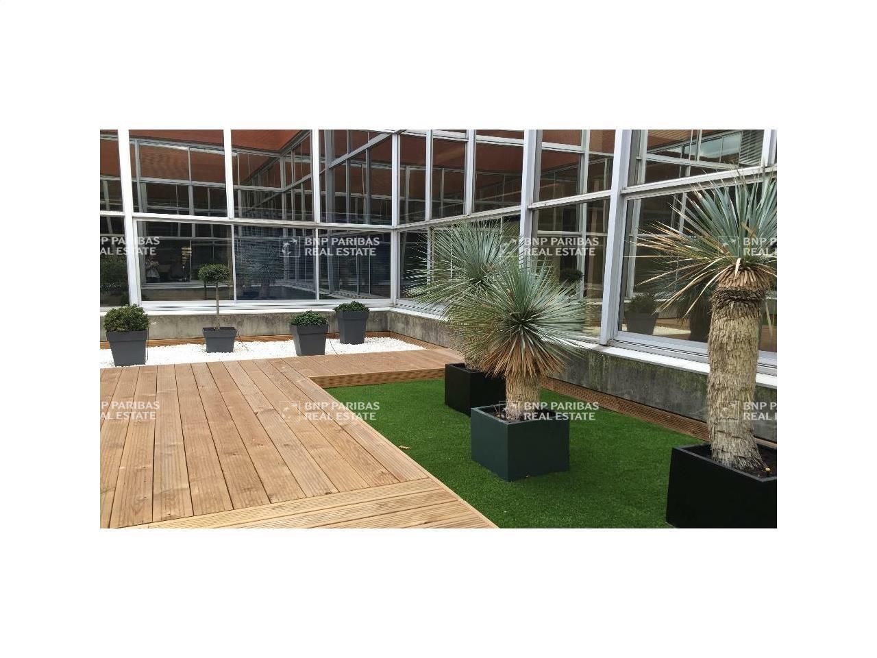 1253.95 m² pour ce bureaux en location à Labège