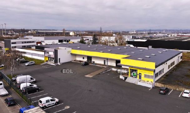 Location Local d'activités 2080 m² non divisibles
