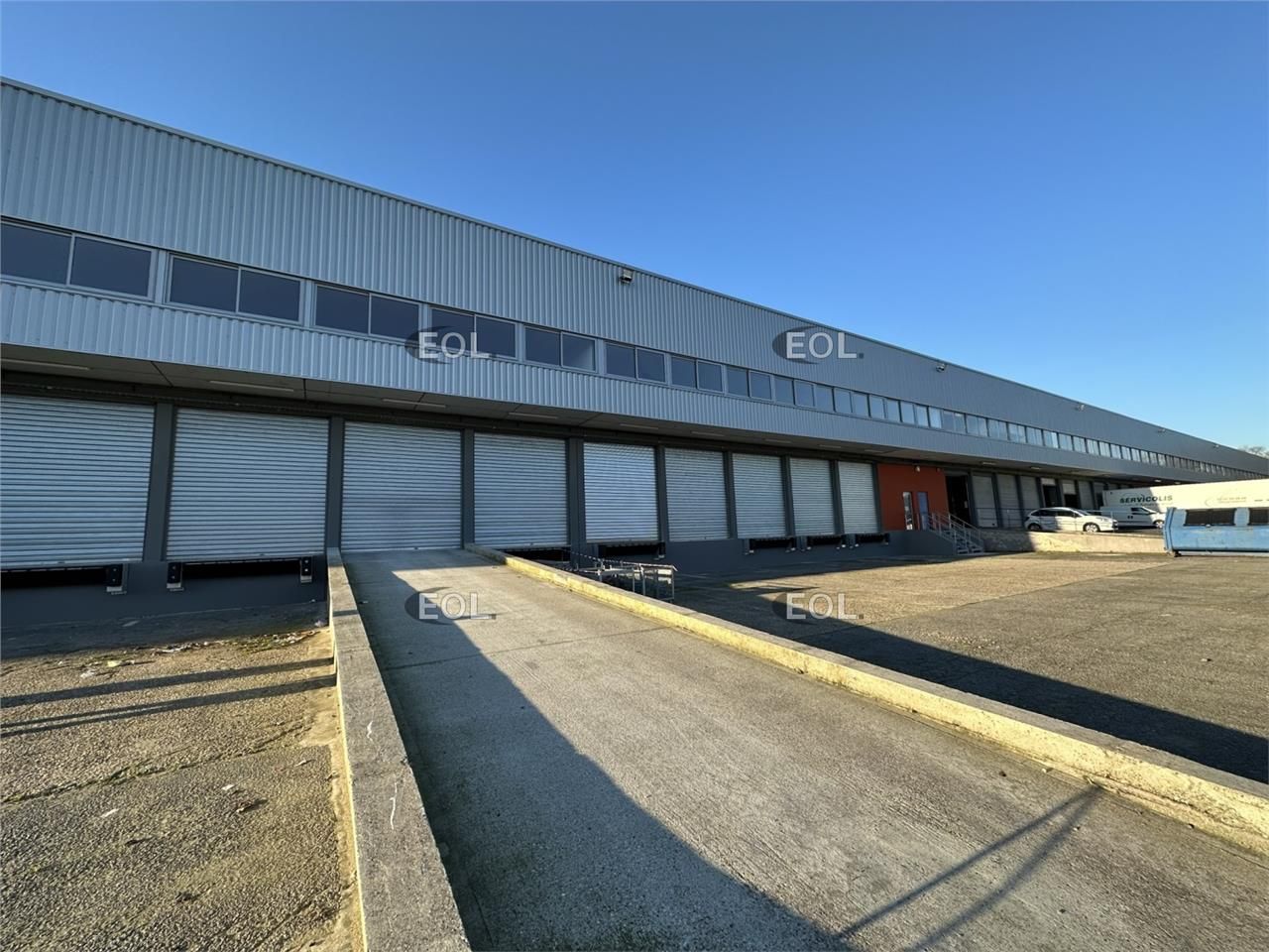 Location Entrepôt 1129 m² non divisibles