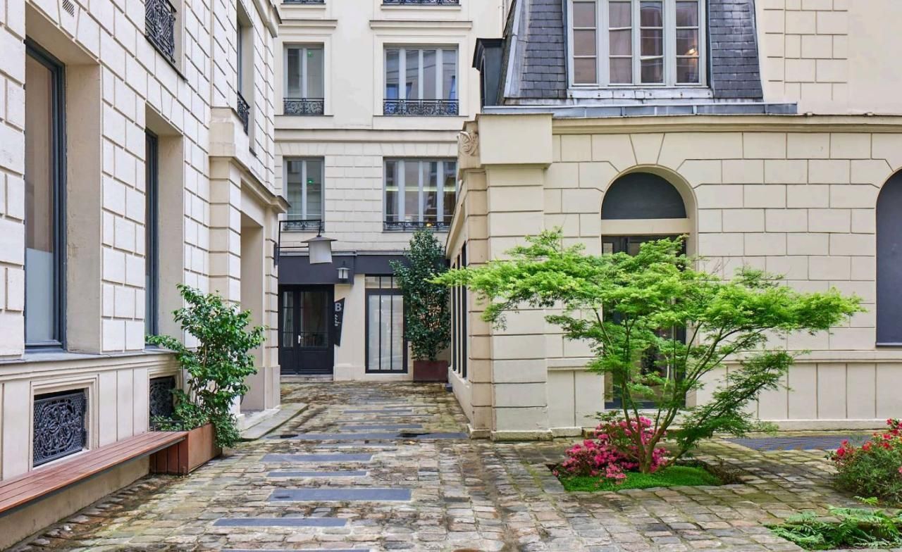 Location Bureaux 139 m² divisibles 75008 Paris