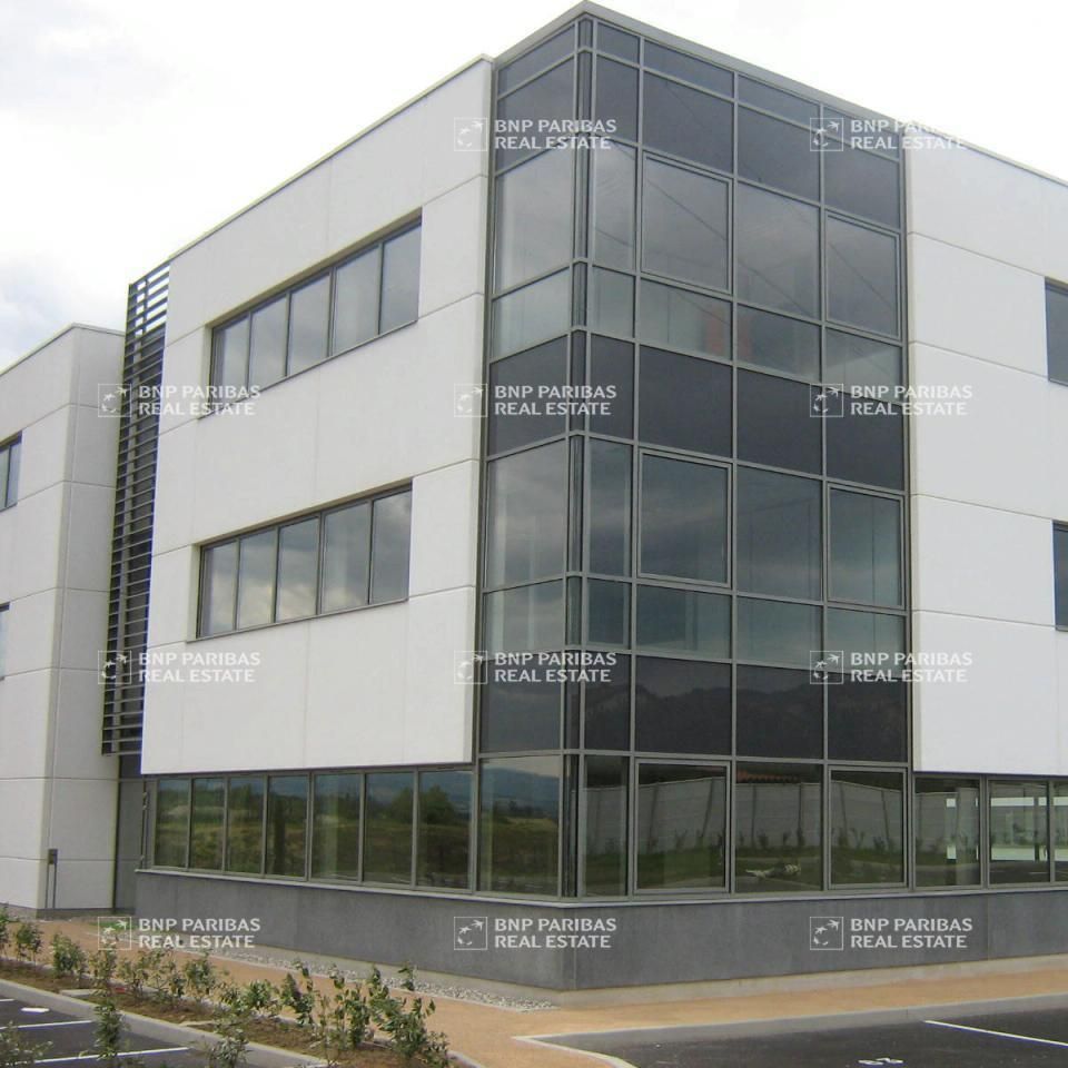 235 m² pour ce bureaux en vente à Dardilly