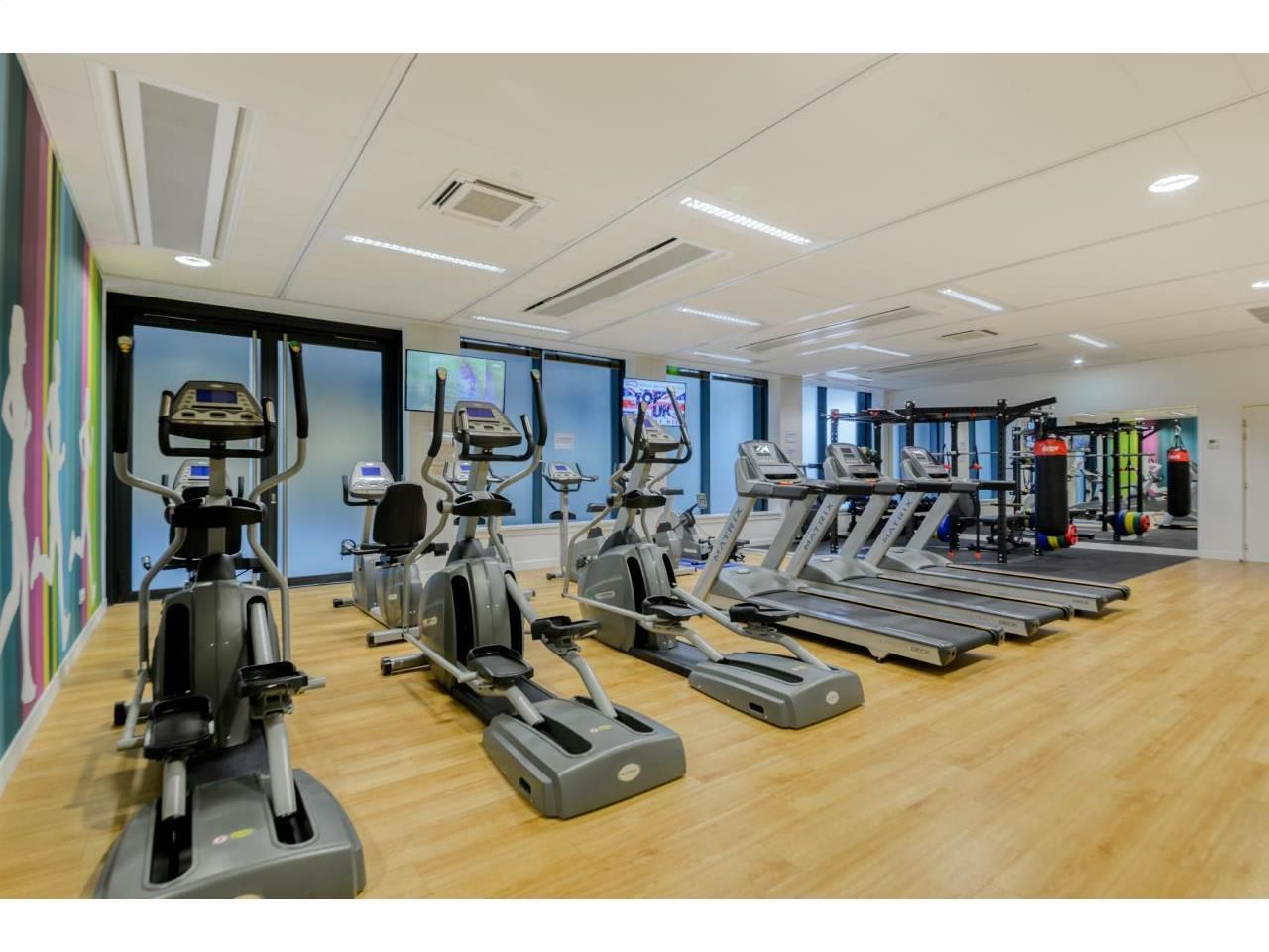 8737.13 m² pour ce bureaux en location à La garenne-colombes