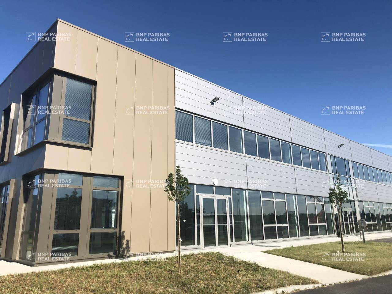 209.67 m² pour ce bureaux en location à Vern-sur-seiche