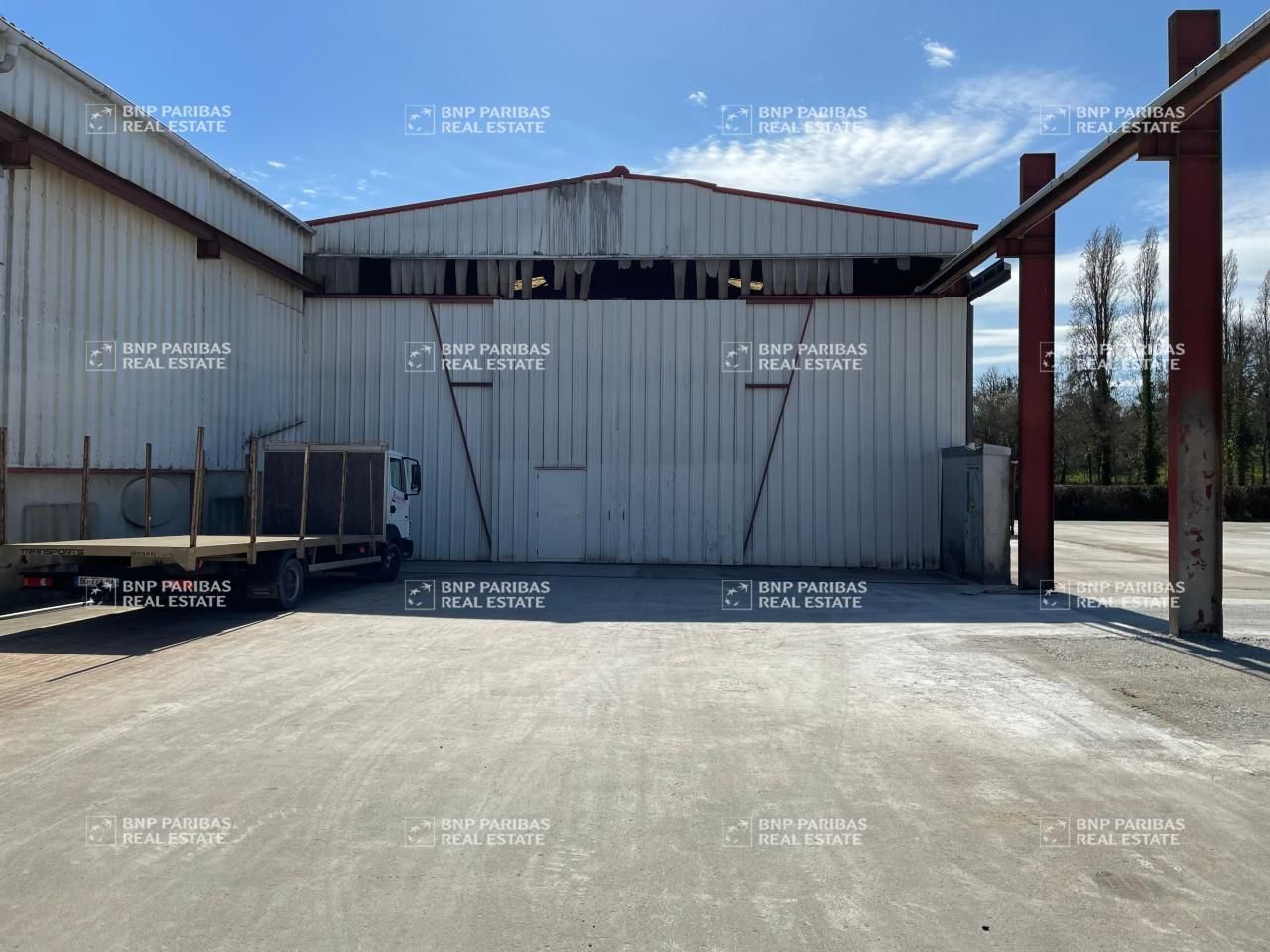 375 m² pour ce activité en location à Vertou