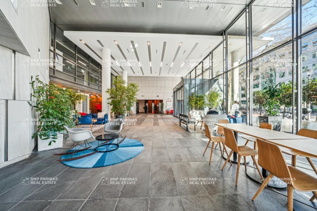 1840 m² pour ce bureaux en location à Issy-les-moulineaux