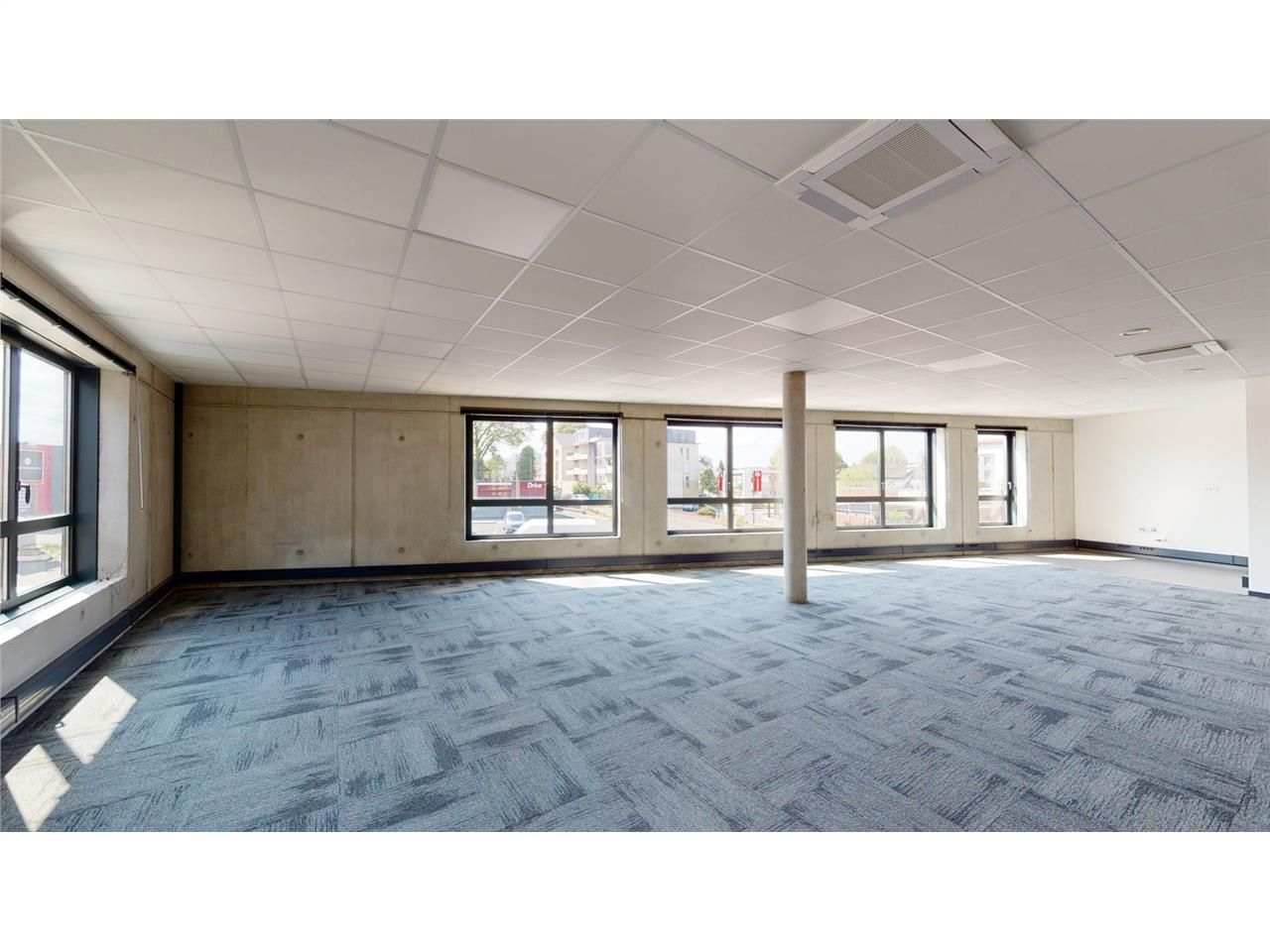 DERNIER PLATEAU DISPONIBLE : Immeuble neuf de sta