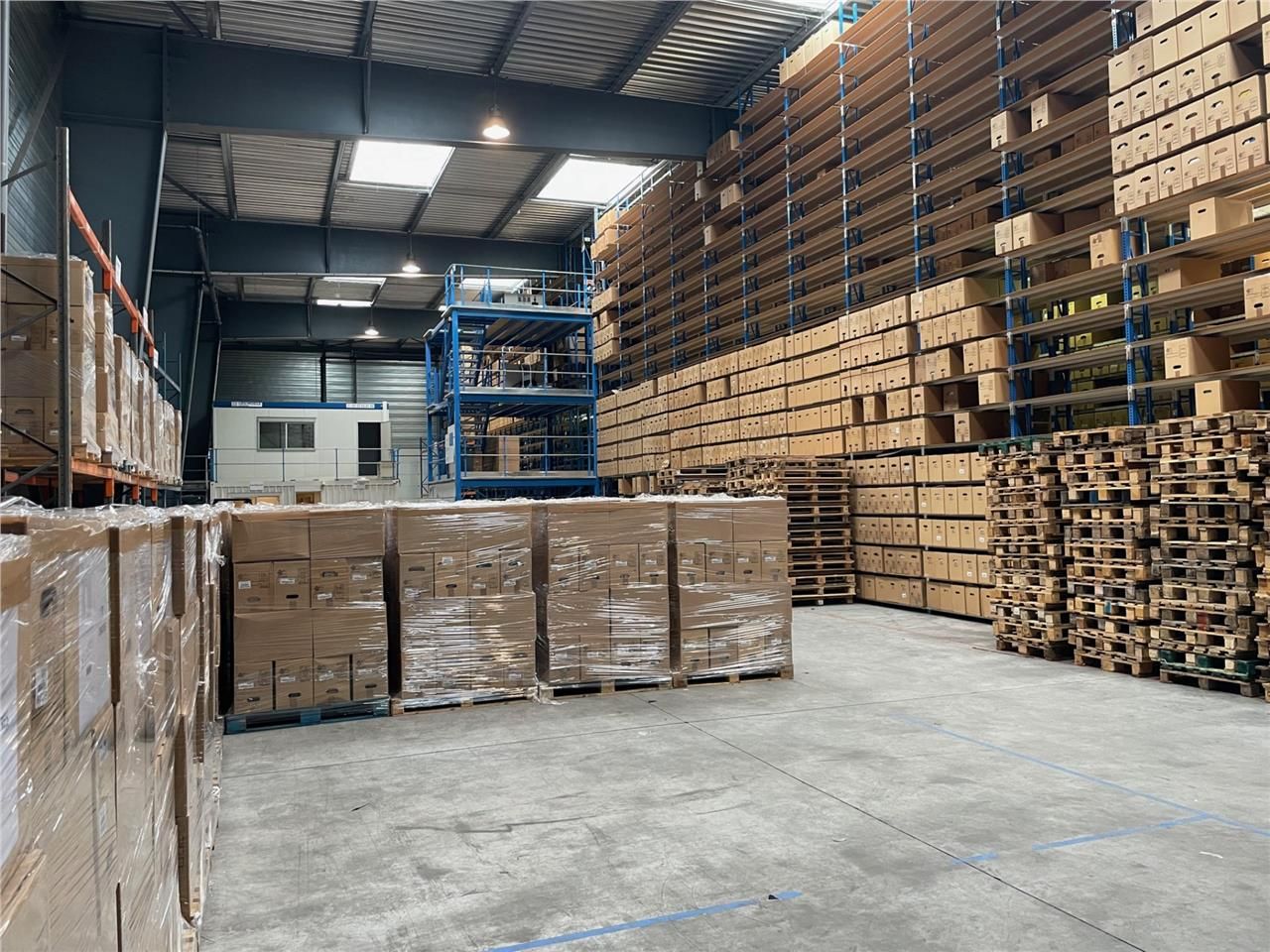 A proximité immédiate de l'A13 direction Paris / 