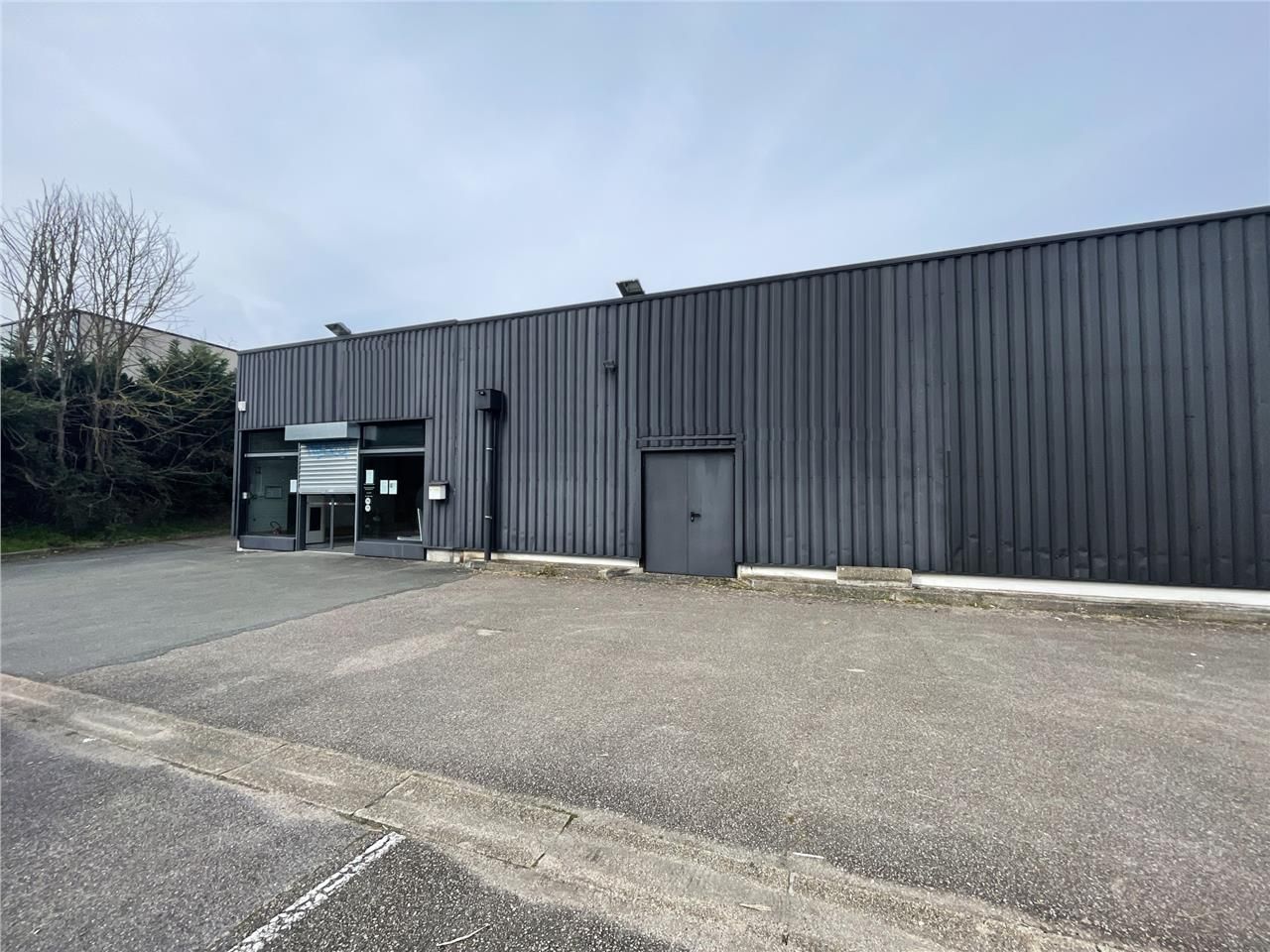 Au coeur de la Zone commerciale Nord d'Evreux, lo