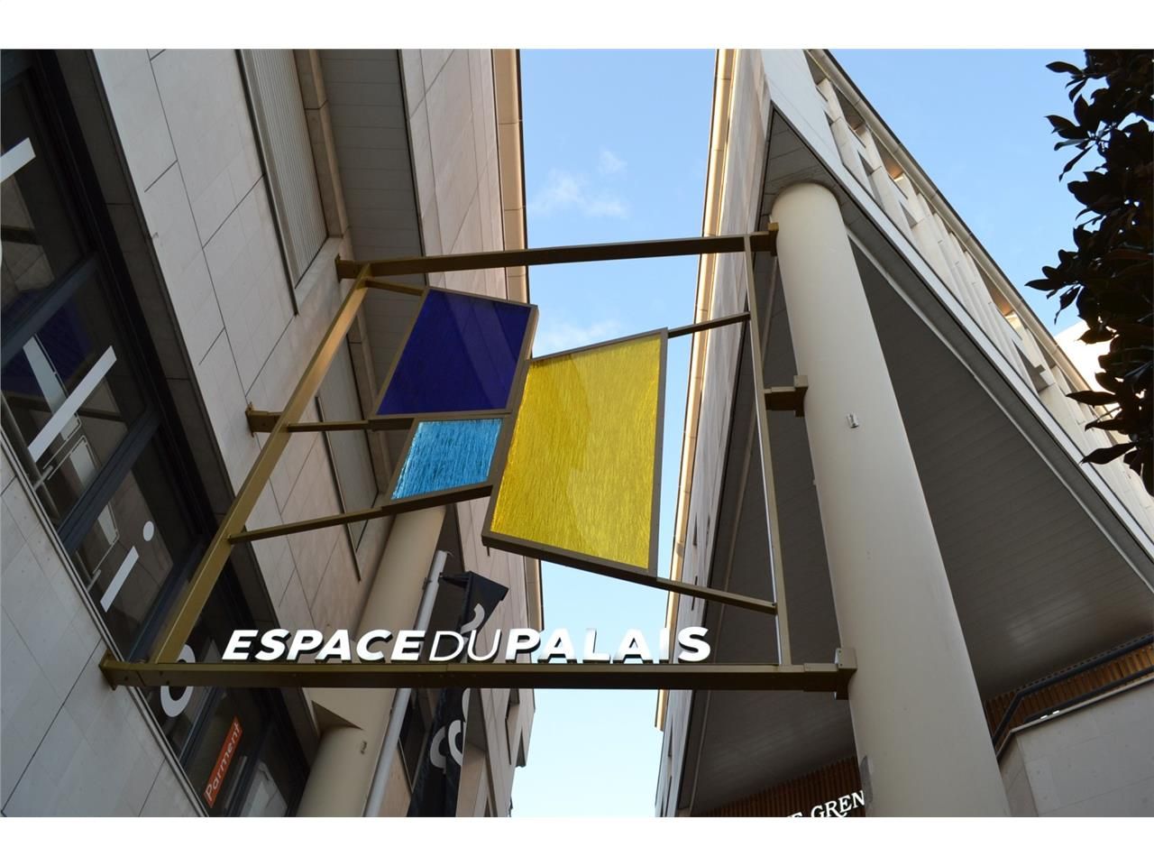 Hyper Centre Ville de Rouen - Cellules Commercial